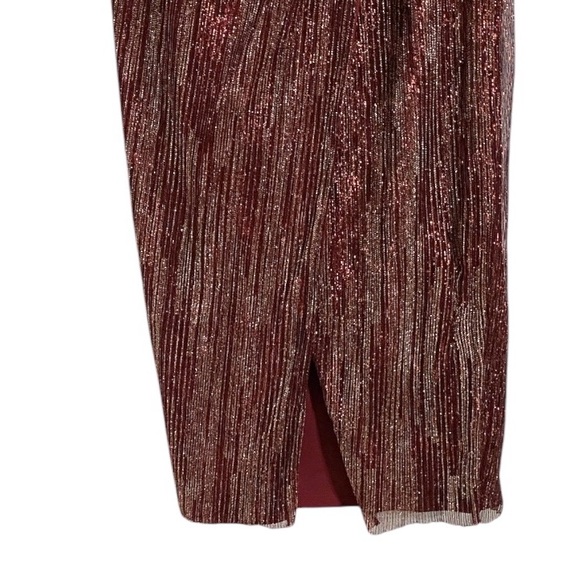 Saylor Laia Midi Dress Cutout One Sleeve in Burgundy Metallic Size Medium - Picture 10 of 11